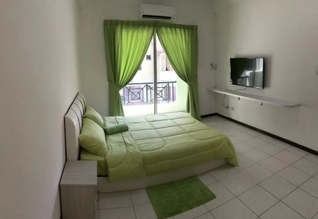 Api Api Centre Apartment Homestay location