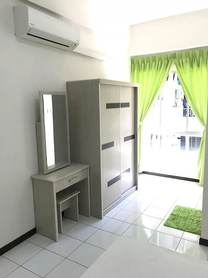 Api Api Centre Apartment Homestay Kota Kinabalu